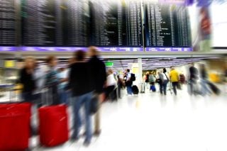 Κρίση καυσίμων στην Ευρώπη: Αεροπορικές εταιρείες μειώνουν πτήσεις και καθηλώνουν αεροσκάφη